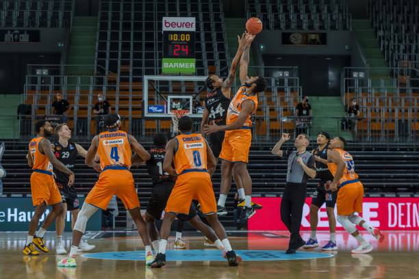 着赛季总数 着赛季总数