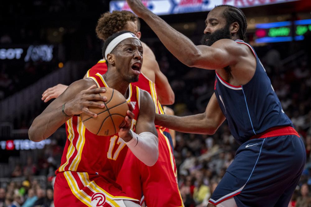 加纳中场 加纳中场