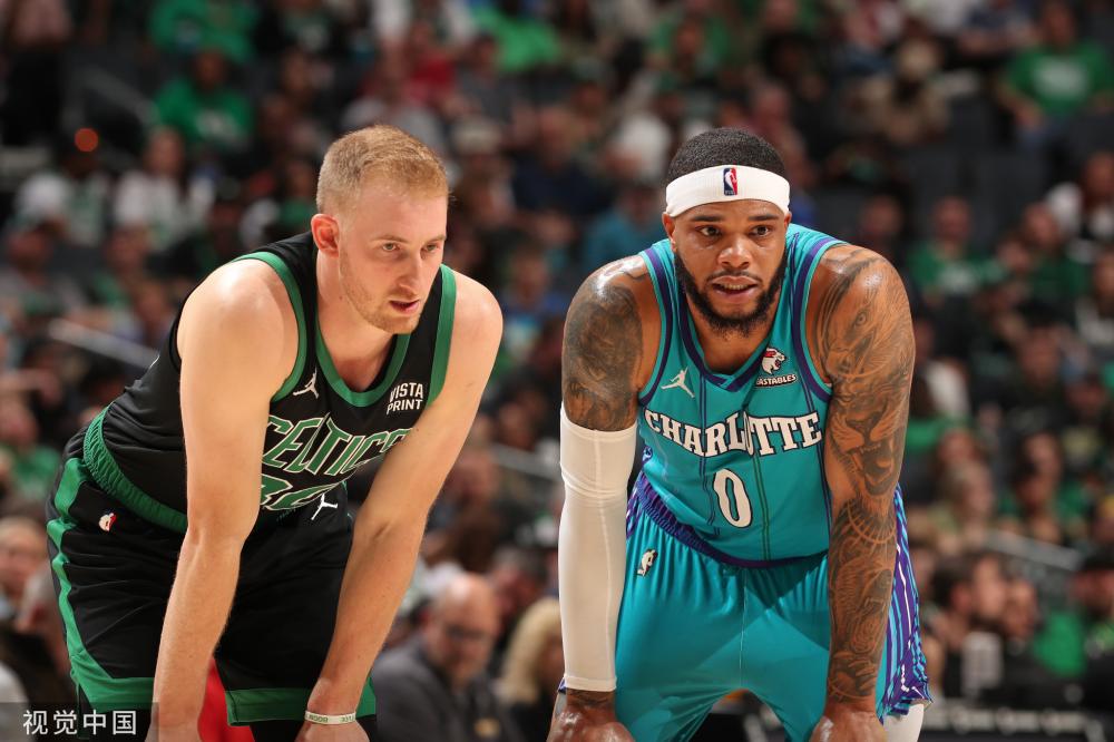 独占鳌头 独占鳌头