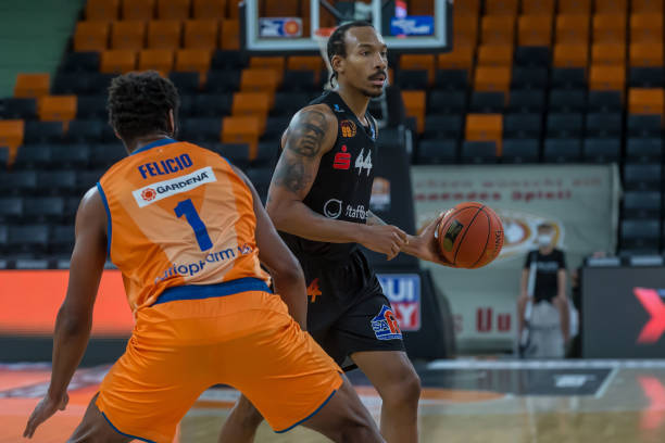 再次受伤的 再次受伤的