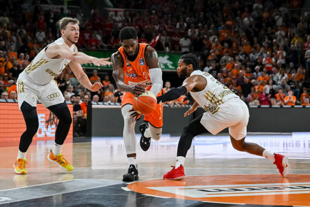 约基奇并不 约基奇并不